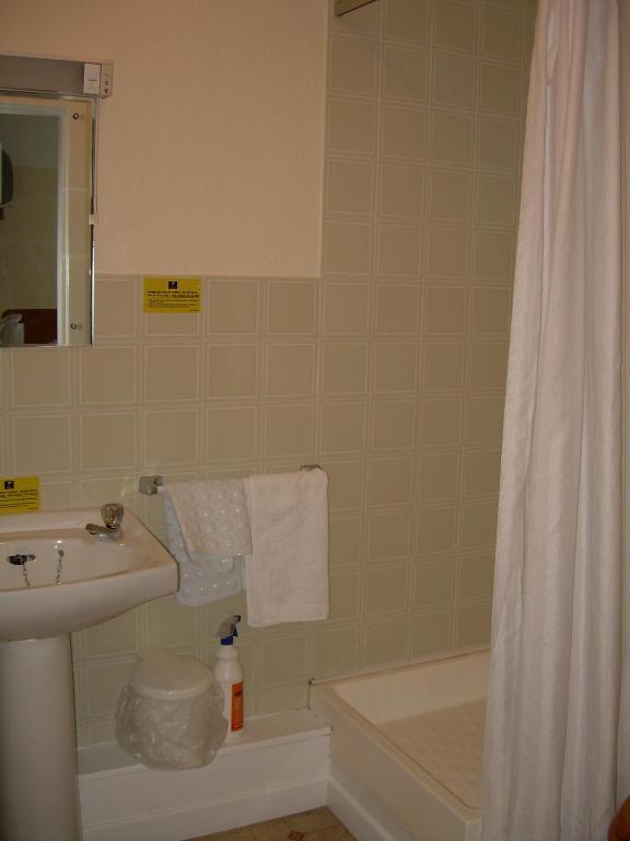 Ox Hotel 3*